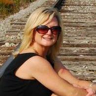 Debbie Wyatt Photo 14