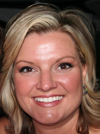 Carrie Jackson Photo 34