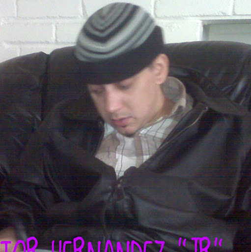 Hector Hernandez Photo 15