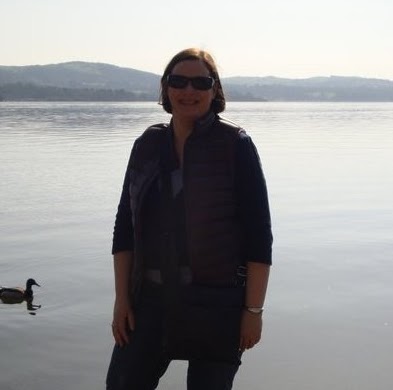 Elaine Russell Photo 38
