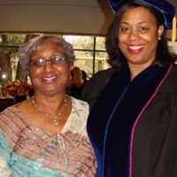 Elizabeth Woodard Photo 7