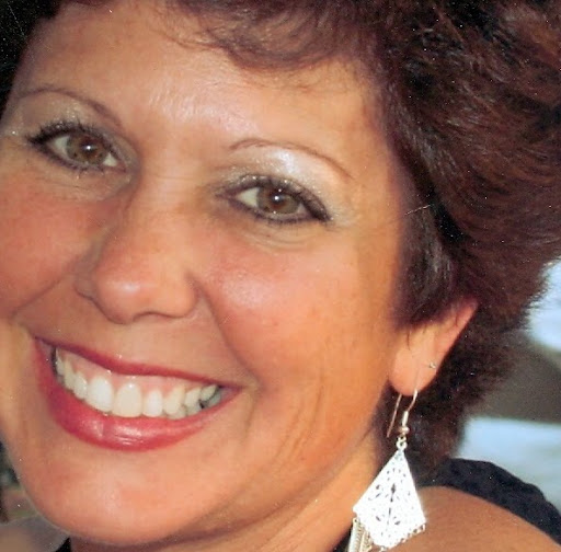 Cynthia Evans Photo 33
