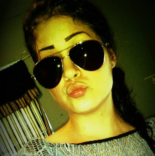 Janie Torres Photo 34
