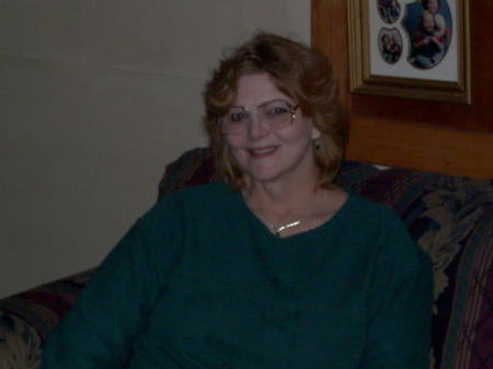 Betty Hooper Photo 26