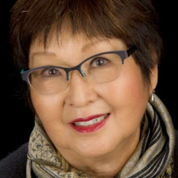 Carol Nichols Photo 32