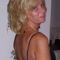 Nancy Hutton Photo 14