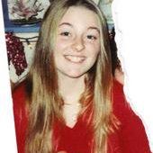 Rebecca Hunt Photo 17
