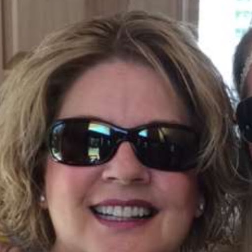 Lisa Gifford Photo 37