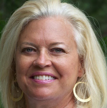 Suzanne Plank Photo 5