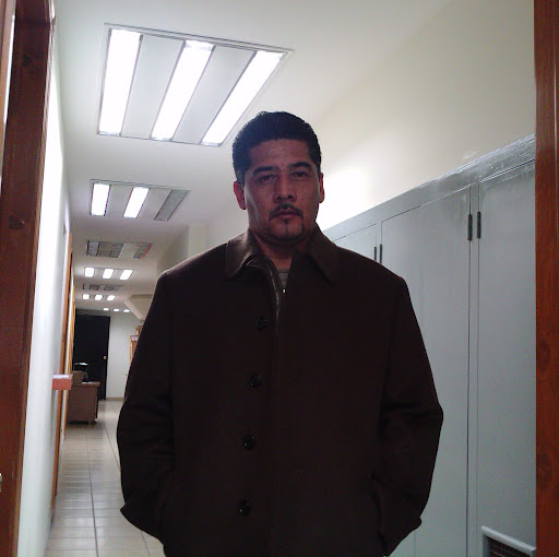 Sergio Santiago Photo 31