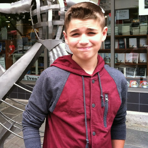Avery Jenkins Photo 28