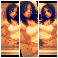 Monica Johnson Photo 44