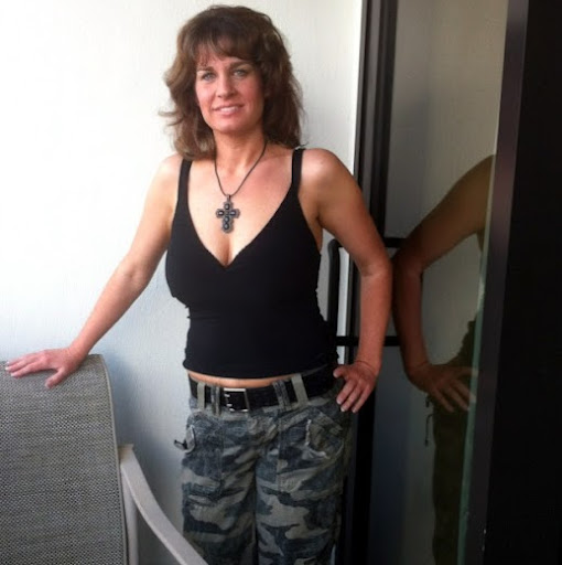 Dawn Miles Photo 29