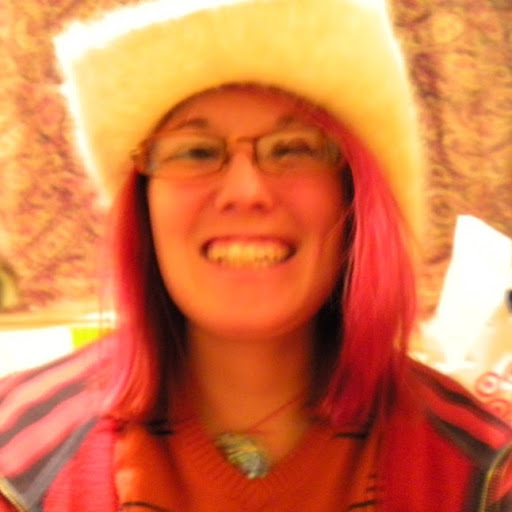 Hannah Andrews Photo 17