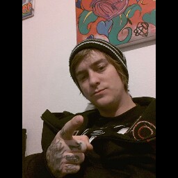 Taylor Tronier Photo 5