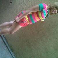 Esther Newman Photo 24