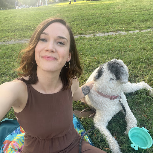 Melanie Ray Photo 18