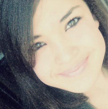 Sandy Moura Photo 20