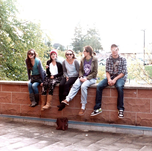 Victoria Clifford Photo 30