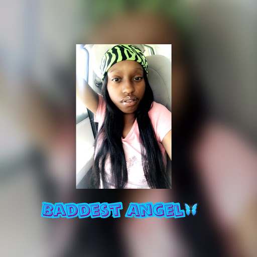 Angel Holman Photo 13