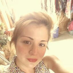 Georgina Hughes Photo 8