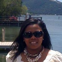 Dionne Lewis Photo 24