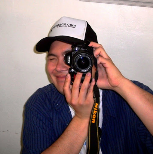 Raymond Martinez Photo 15