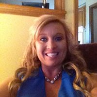 Elizabeth Pruitt Photo 39