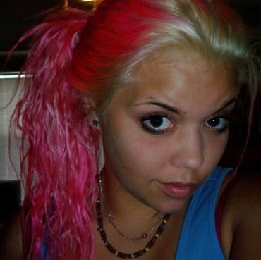 Molly Johnson Photo 36