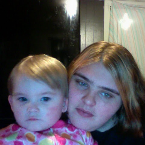 Elizabeth Benton Photo 39