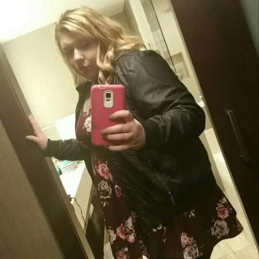 Rachel Dahl Photo 29