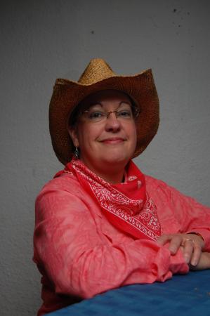 Nikki Freeman Photo 8