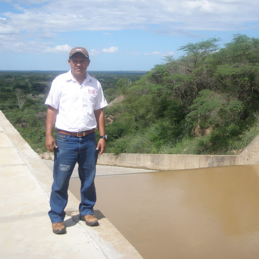Cecilio Vargas Photo 16