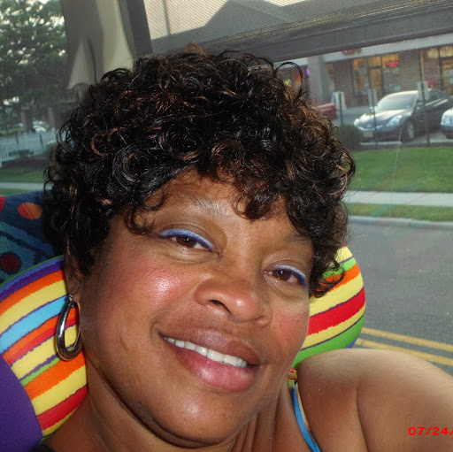 Barbara Hall Photo 17