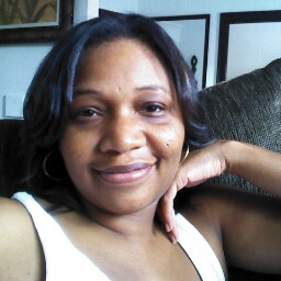 Regina Young Photo 31