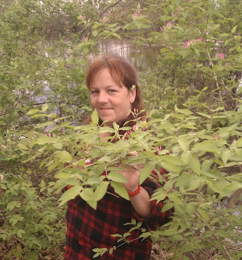 Christine Hardy Photo 19