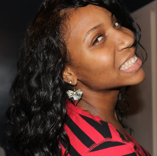 Victoria Gordon Photo 8