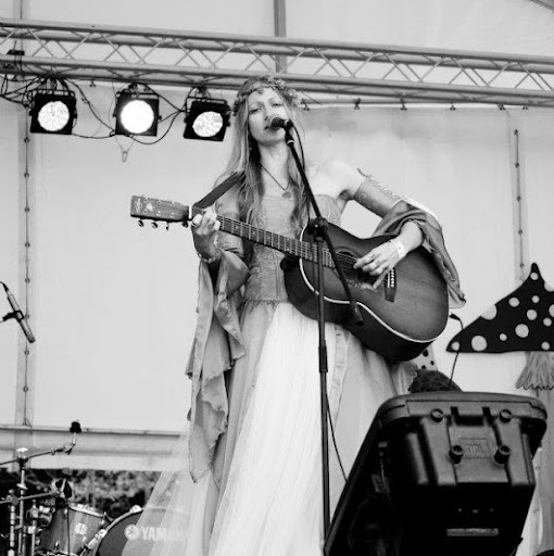 Jaime Black Photo 42