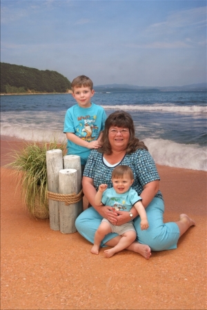 Linda Forbes Photo 8