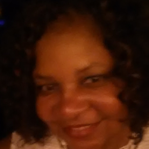 Valerie Phelps Photo 7