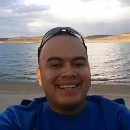Bobby Lopez Photo 14