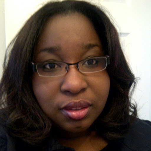 Simone Coombs Photo 7