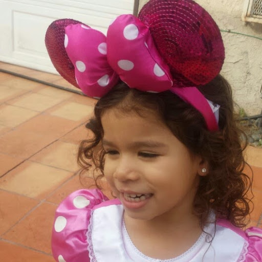 Rosa Cardona Photo 20