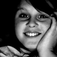 Emily Carpenter Photo 42