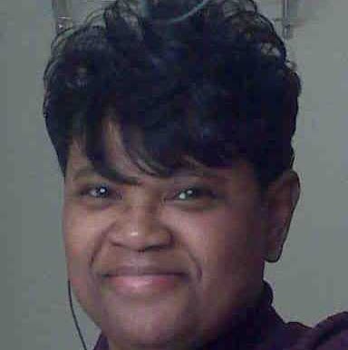 Shirley Watson Photo 27