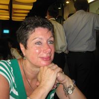 Annette Hardy Photo 9