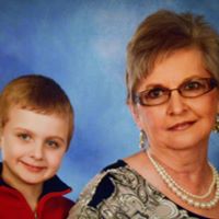 Linda Glover Photo 40