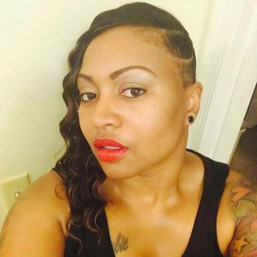 Ebony Adams Photo 30
