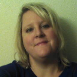 April Harmon Photo 5