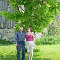 Lynn Howell Photo 36